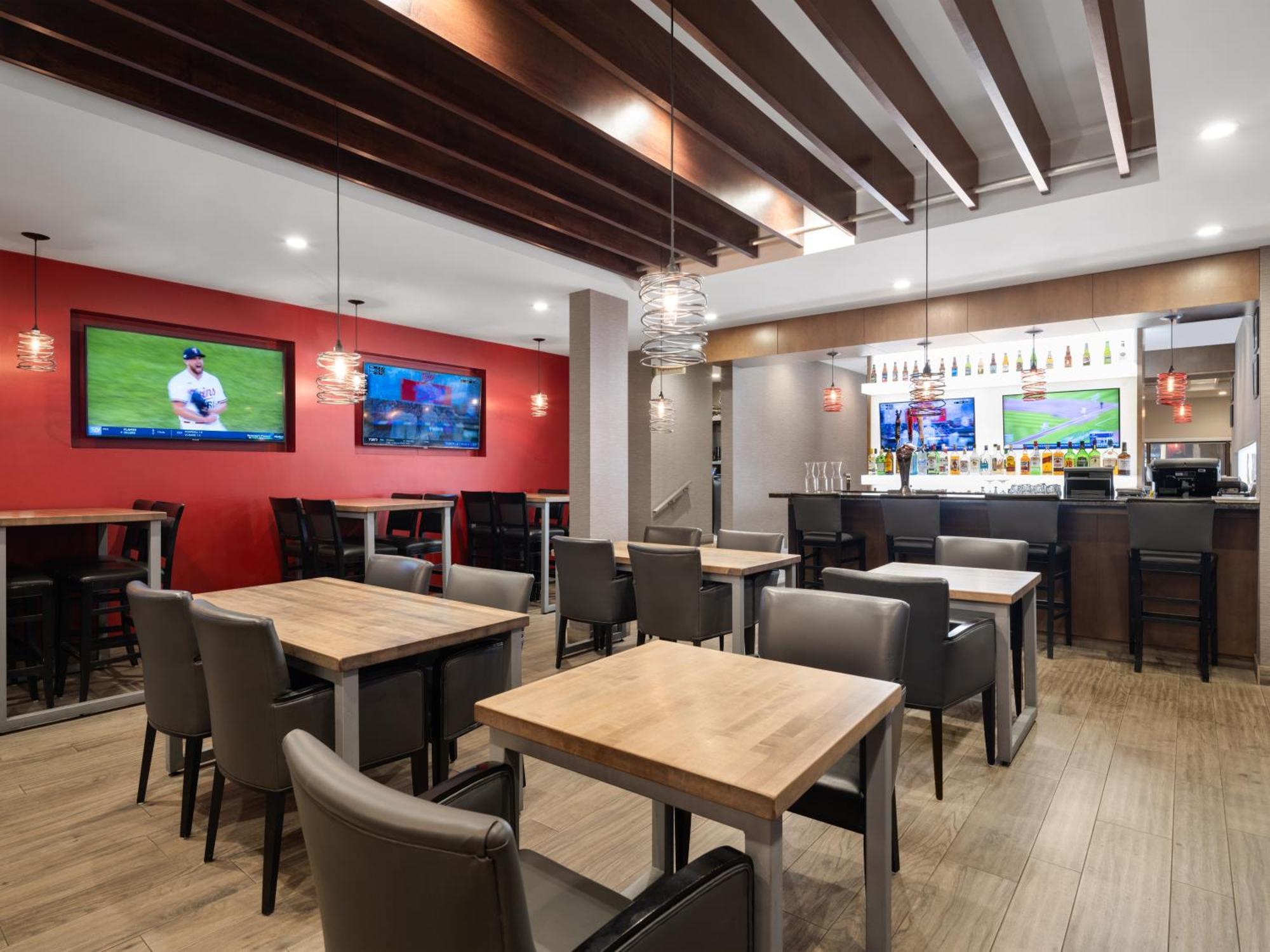 Holiday Inn Calgary Airport By Ihg Екстер'єр фото