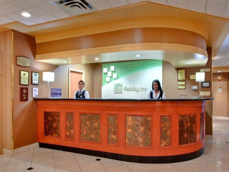 Holiday Inn Calgary Airport By Ihg Інтер'єр фото